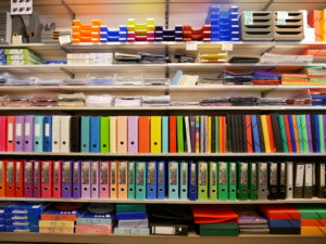 Papeterie Arlon et Virton: large gamme de fournitures scolaires, classeurs, stylos, cahiers